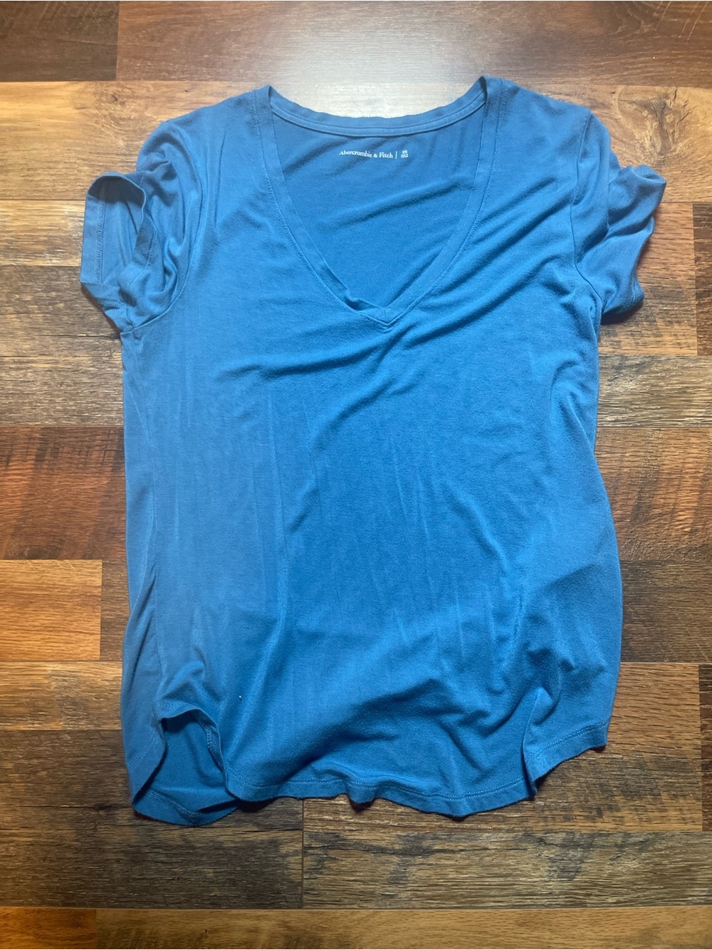 Abercrombie & Fitch Women's V-Neck Tee - Teal Blue